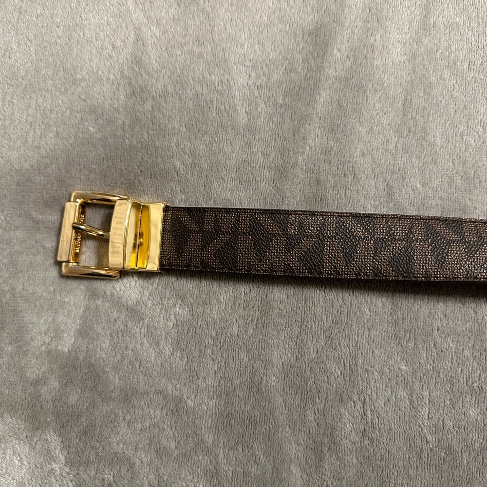 MK belt